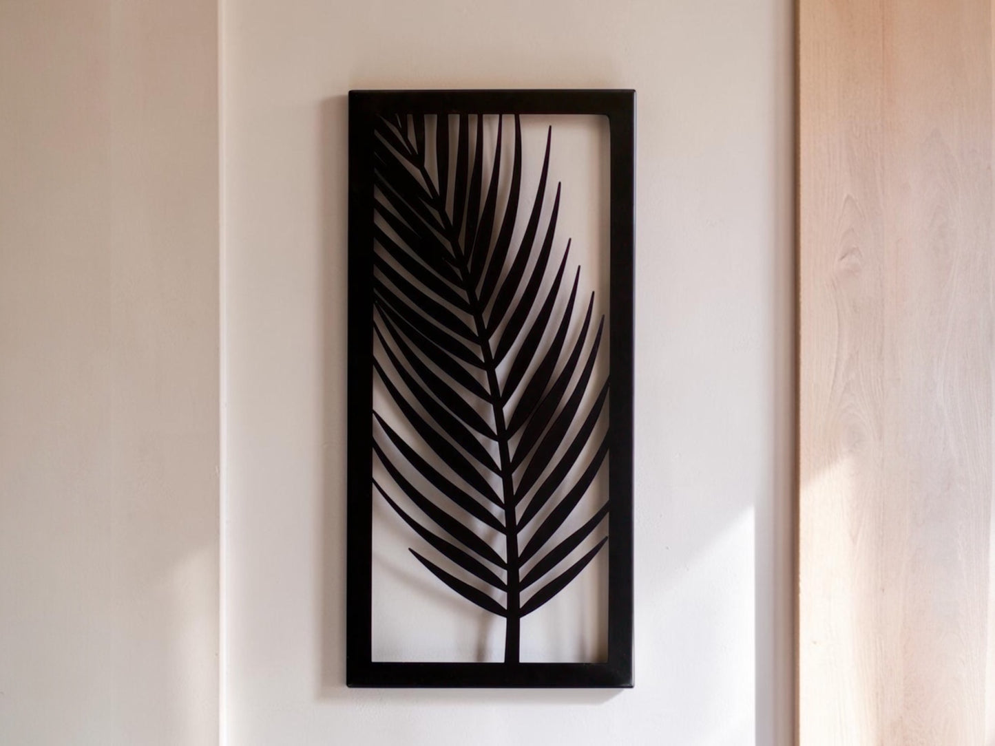Nature Leaf — Minimal Metal Wall Art